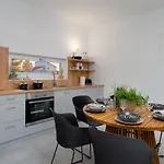 Dream Island Apartment *